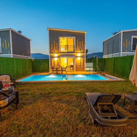 Vila Sea Honey 3 *